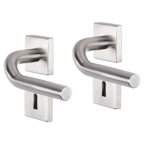 Impresso Newport deurkruk op rozet 53x53x9mm RVS geborsteld met sleutelrozet