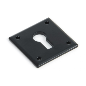 Wardlo sleutelrozet vierkant 40x40x2.5mm smeedijzer zwart