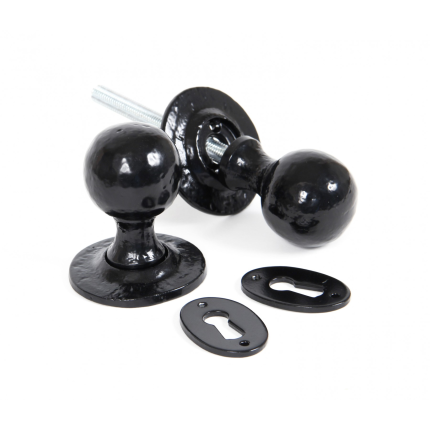 Wardlo deurknop knop 41mm/ rozet 60mm smeedijzer zwart