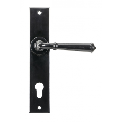 Wardlo deurkruk op schild 241x48mm PC92 smeedijzer zwart