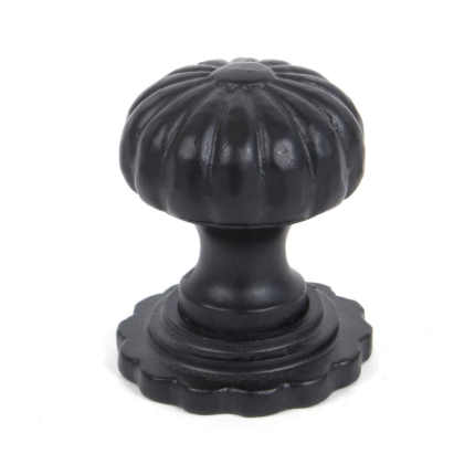 Wardlo meubelknop 38mm smeedijzer zwart