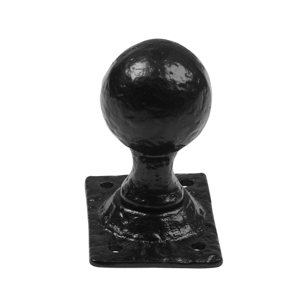 KP1069 knopkruk 44mm op rechthoekig rozet 70x50mm vast smeedijzer