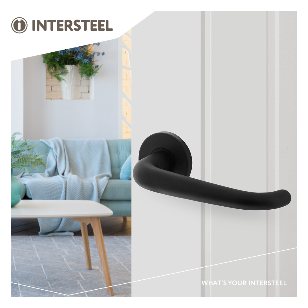 Sfeerimpressie Intersteel deurkruk op rozet 0023.005602_9.jpg