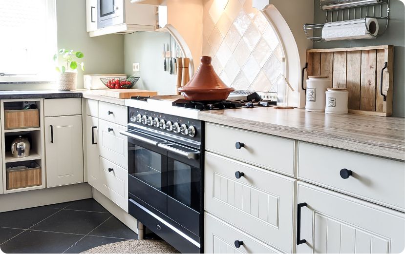 Sfeerafbeelding keuken met GPF grepen en knoppen